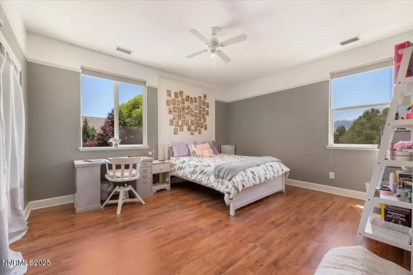 400 Sondrio, Reno, Nevada 89521, 5 Bedrooms Bedrooms, ,3 BathroomsBathrooms,Residential,Residential,Sondrio,250050380