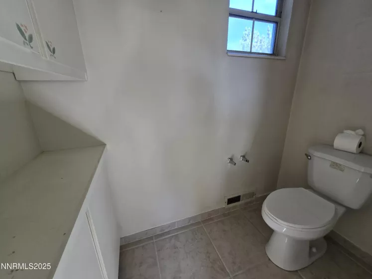 986 Quail Hollow, Reno, Nevada 89511, 4 Bedrooms Bedrooms, ,3 BathroomsBathrooms,Residential,Residential,Quail Hollow,250050278