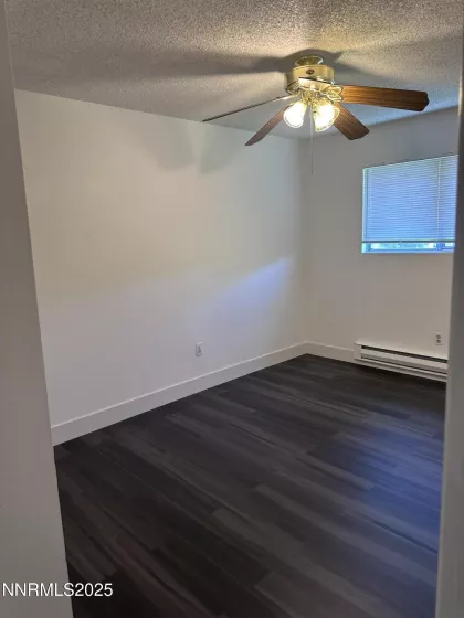 528 Smithridge, Reno, Nevada 89502, 3 Bedrooms Bedrooms, ,2 BathroomsBathrooms,Residential,Residential,Smithridge,250050383