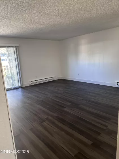 528 Smithridge, Reno, Nevada 89502, 3 Bedrooms Bedrooms, ,2 BathroomsBathrooms,Residential,Residential,Smithridge,250050383