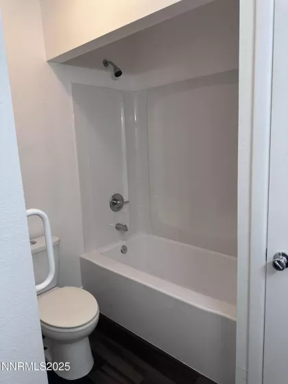 528 Smithridge, Reno, Nevada 89502, 3 Bedrooms Bedrooms, ,2 BathroomsBathrooms,Residential,Residential,Smithridge,250050383