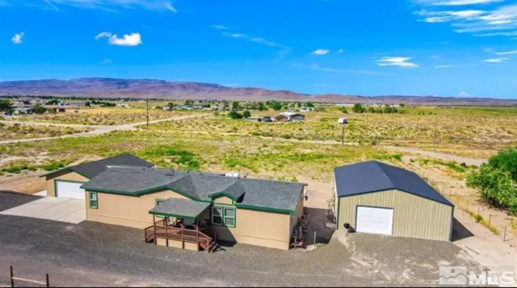 1575 Quince, Silver Springs, Nevada 89429, 6 Bedrooms Bedrooms, ,3 BathroomsBathrooms,Residential,Residential,Quince,250004278