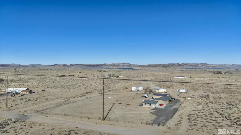 1575 Quince, Silver Springs, Nevada 89429, 6 Bedrooms Bedrooms, ,3 BathroomsBathrooms,Residential,Residential,Quince,250004278