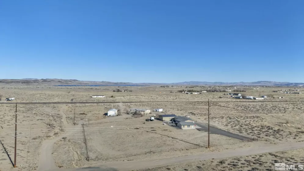 1575 Quince, Silver Springs, Nevada 89429, 6 Bedrooms Bedrooms, ,3 BathroomsBathrooms,Residential,Residential,Quince,250004278