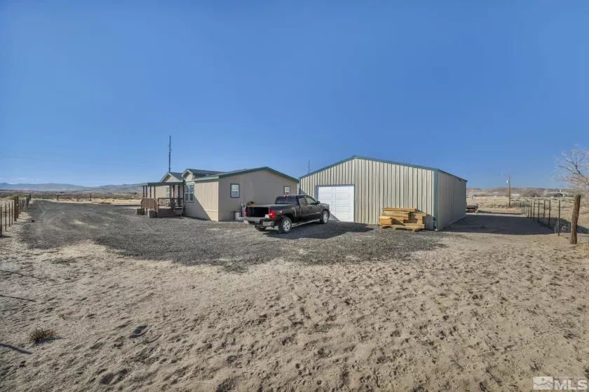 1575 Quince, Silver Springs, Nevada 89429, 6 Bedrooms Bedrooms, ,3 BathroomsBathrooms,Residential,Residential,Quince,250004278