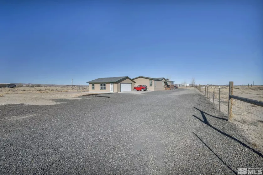 1575 Quince, Silver Springs, Nevada 89429, 6 Bedrooms Bedrooms, ,3 BathroomsBathrooms,Residential,Residential,Quince,250004278