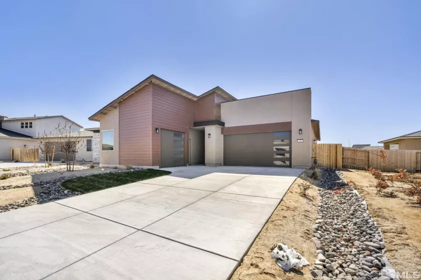 401 Solaris, Carson City, Nevada 89705, 3 Bedrooms Bedrooms, ,2 BathroomsBathrooms,Residential,Residential,Solaris,250001161