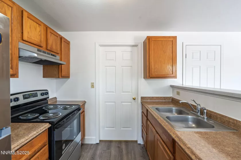 3912/3916 Village Drive, Carson City, Nevada 89701, ,Residential Income,Residential,Village Drive,250050388