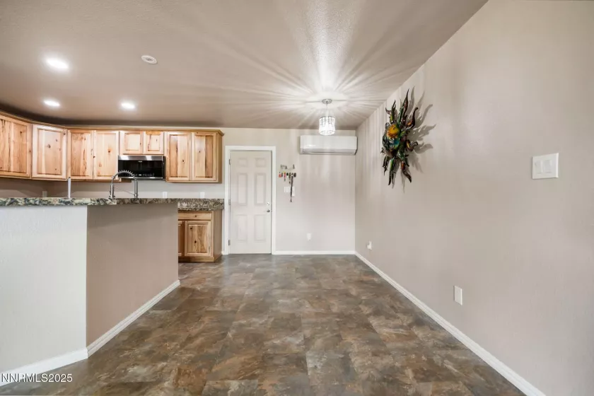 40 Flowery, Dayton, Nevada 89403, ,4 BathroomsBathrooms,Residential,Residential,Flowery,250050392