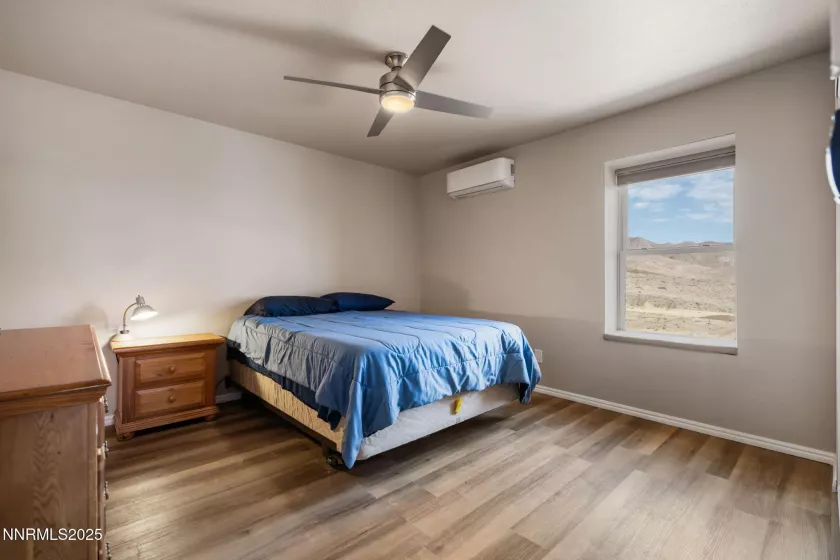 40 Flowery, Dayton, Nevada 89403, ,4 BathroomsBathrooms,Residential,Residential,Flowery,250050392