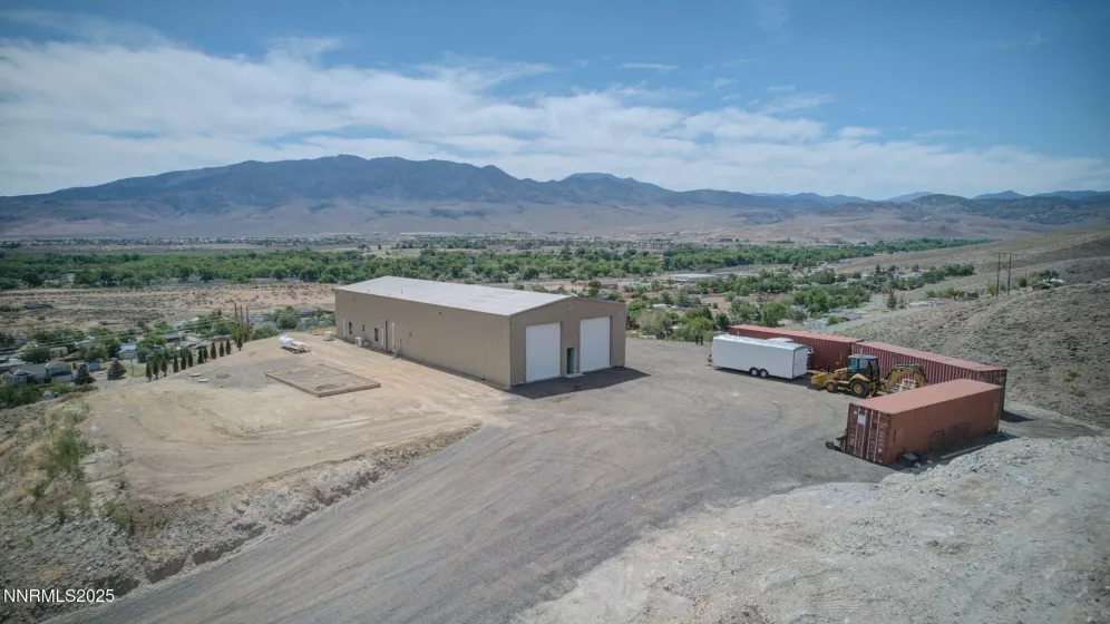 40 Flowery, Dayton, Nevada 89403, ,4 BathroomsBathrooms,Residential,Residential,Flowery,250050392