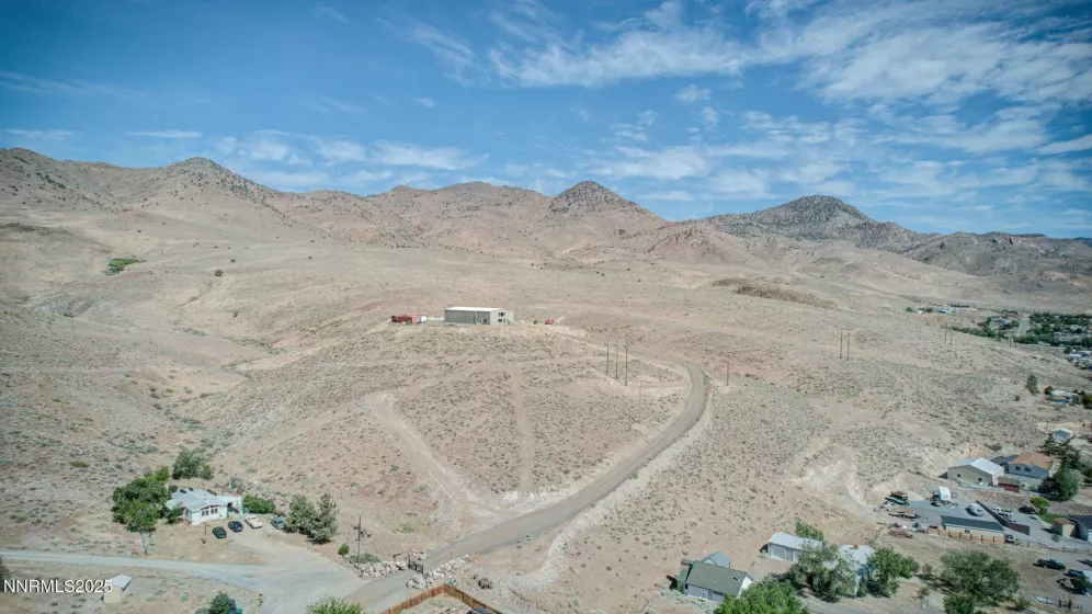 40 Flowery, Dayton, Nevada 89403, ,4 BathroomsBathrooms,Residential,Residential,Flowery,250050392
