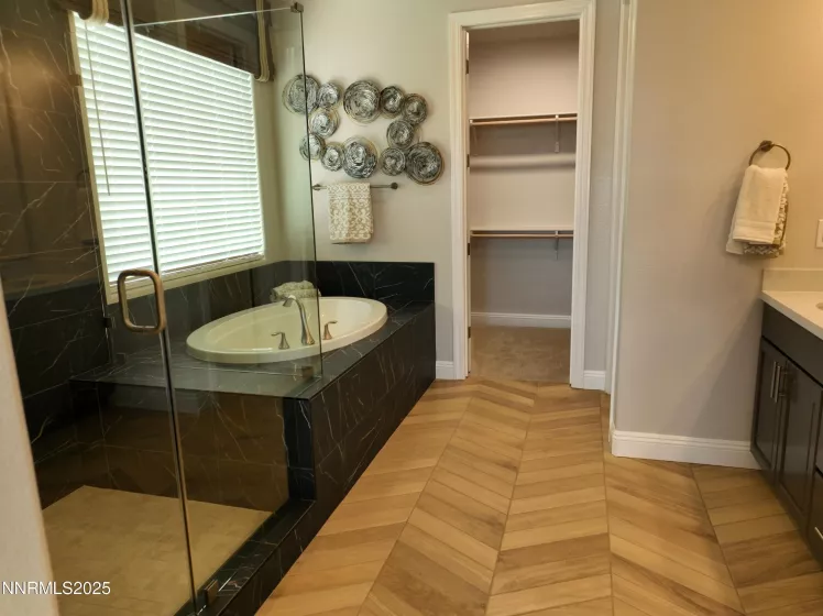 2350 Seaberry, Sparks, Nevada 89441, 4 Bedrooms Bedrooms, ,4 BathroomsBathrooms,Residential,Residential,Seaberry,250050395