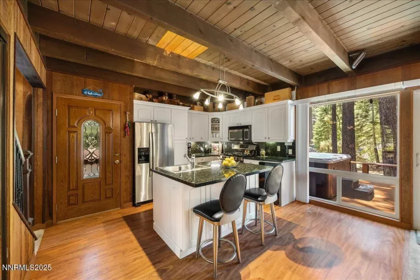 860 Gardner, South Lake Tahoe, California 96150, 3 Bedrooms Bedrooms, ,2 BathroomsBathrooms,Residential,Residential,Gardner,250050396