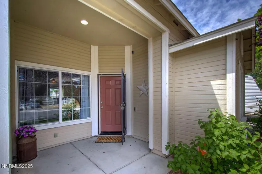 1063 Brierwood, Fernley, Nevada 89408, 3 Bedrooms Bedrooms, ,2 BathroomsBathrooms,Residential,Residential,Brierwood,250050403