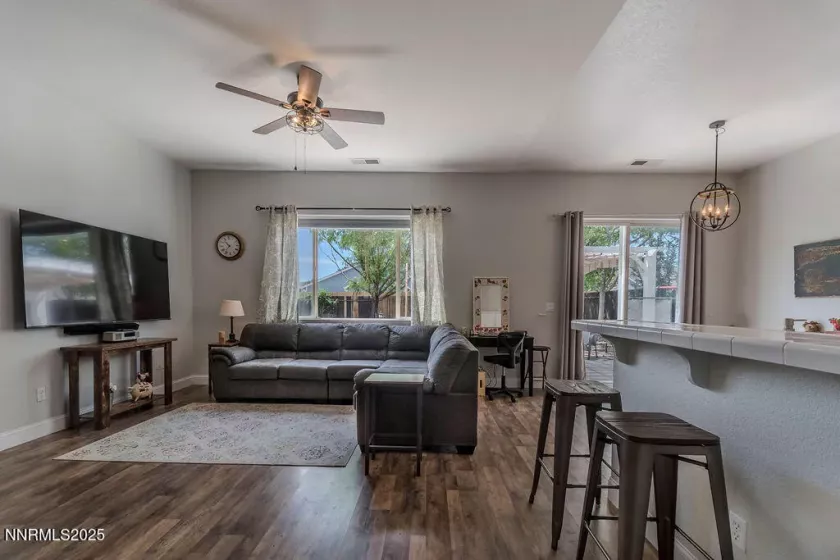 1063 Brierwood, Fernley, Nevada 89408, 3 Bedrooms Bedrooms, ,2 BathroomsBathrooms,Residential,Residential,Brierwood,250050403