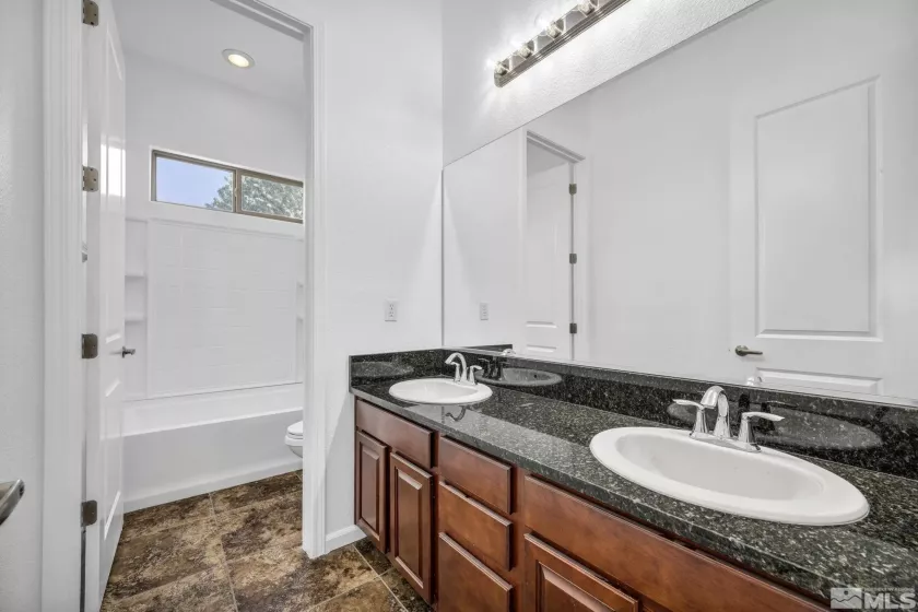 4853 Santenay, Sparks, Nevada 89436, 3 Bedrooms Bedrooms, ,3 BathroomsBathrooms,Residential,Residential,Santenay,250005067