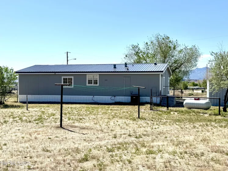 3285 Warner, Winnemucca, Nevada 89445, 3 Bedrooms Bedrooms, ,2 BathroomsBathrooms,Residential,Residential,Warner,250050413