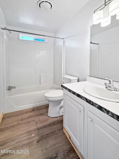 3285 Warner, Winnemucca, Nevada 89445, 3 Bedrooms Bedrooms, ,2 BathroomsBathrooms,Residential,Residential,Warner,250050413