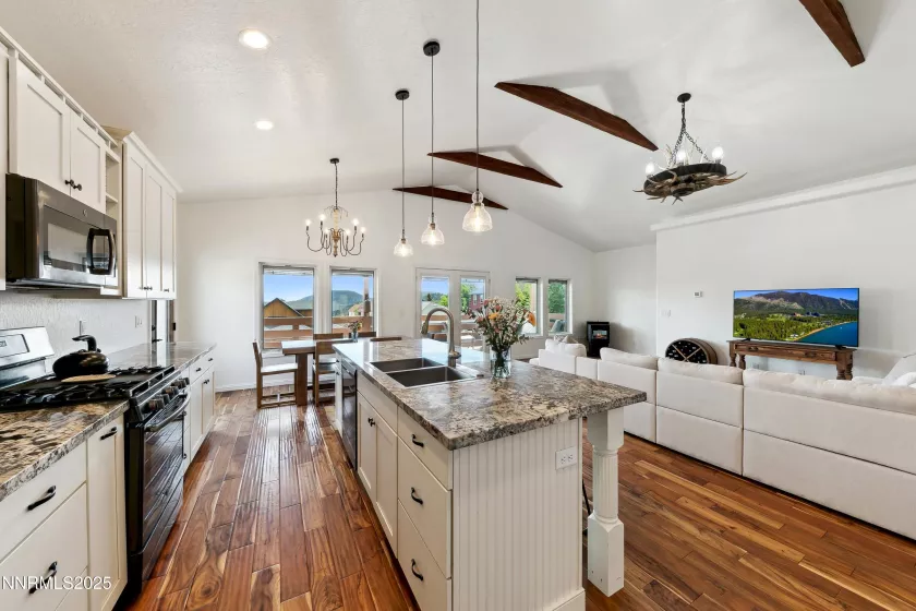 34 O, Virginia City, Nevada 89440, 3 Bedrooms Bedrooms, ,3 BathroomsBathrooms,Residential,Residential,O,250050421