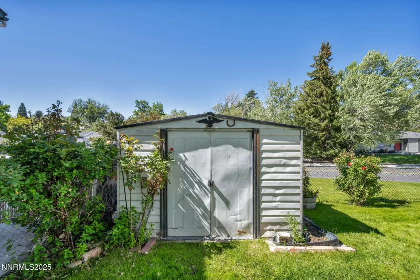 895 Stoker, Reno, Nevada 89503, 3 Bedrooms Bedrooms, ,1 BathroomBathrooms,Residential,Residential,Stoker,250050422
