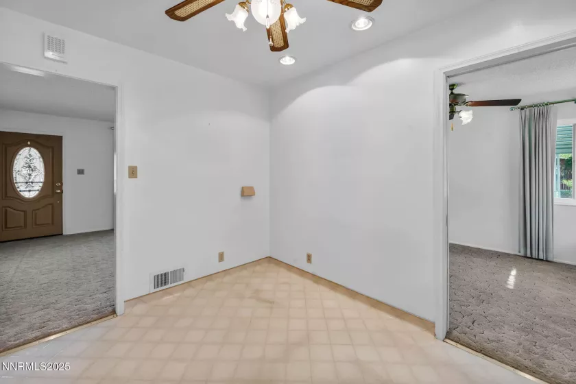 895 Stoker, Reno, Nevada 89503, 3 Bedrooms Bedrooms, ,1 BathroomBathrooms,Residential,Residential,Stoker,250050422