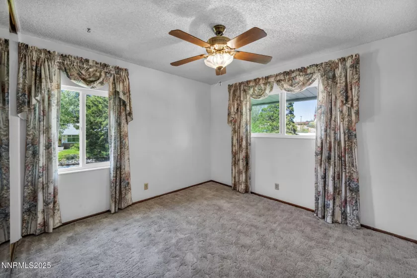 895 Stoker, Reno, Nevada 89503, 3 Bedrooms Bedrooms, ,1 BathroomBathrooms,Residential,Residential,Stoker,250050422