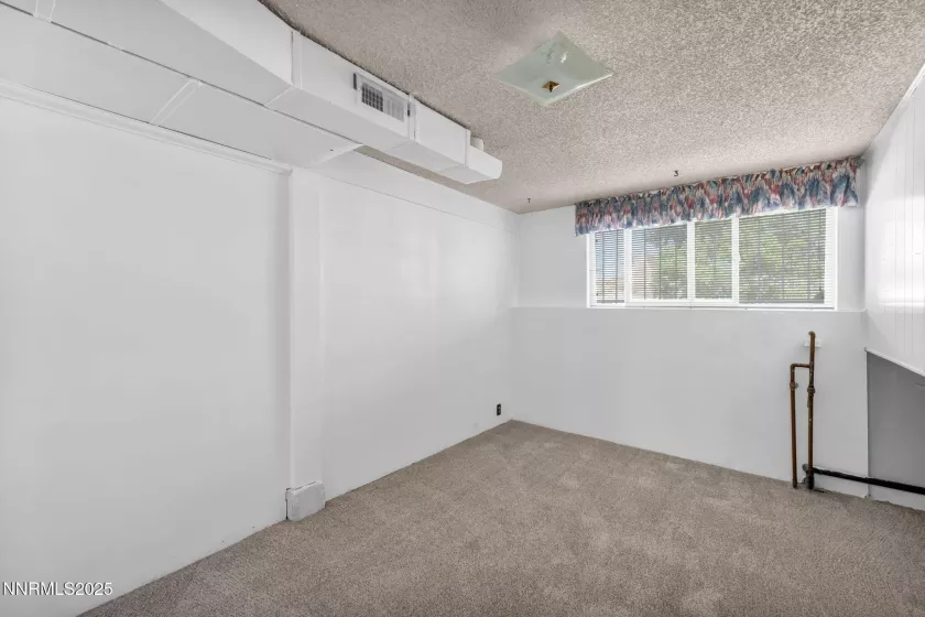 895 Stoker, Reno, Nevada 89503, 3 Bedrooms Bedrooms, ,1 BathroomBathrooms,Residential,Residential,Stoker,250050422