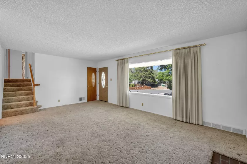 895 Stoker, Reno, Nevada 89503, 3 Bedrooms Bedrooms, ,1 BathroomBathrooms,Residential,Residential,Stoker,250050422