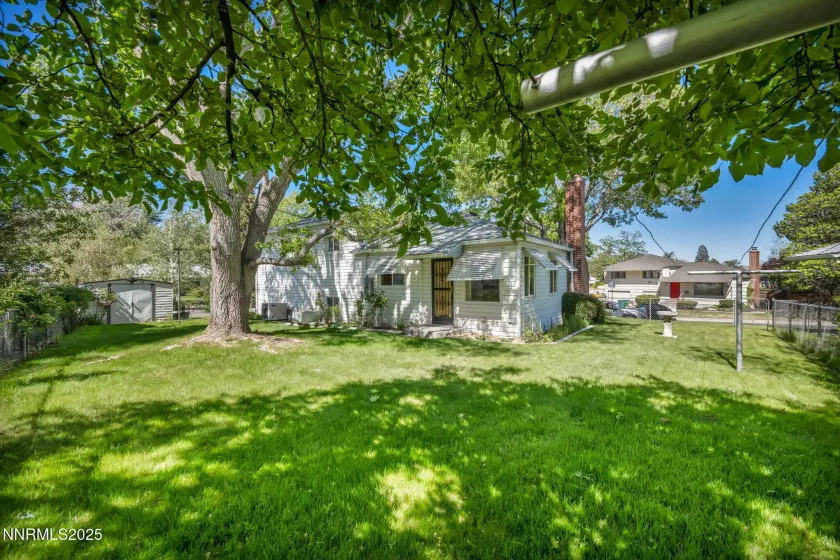 895 Stoker, Reno, Nevada 89503, 3 Bedrooms Bedrooms, ,1 BathroomBathrooms,Residential,Residential,Stoker,250050422