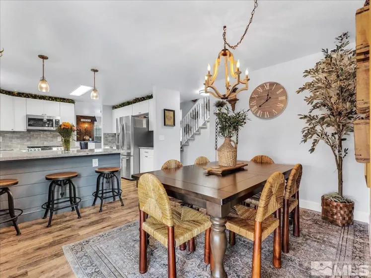 17711 Papa Bear, Reno, Nevada 89508, 4 Bedrooms Bedrooms, ,3 BathroomsBathrooms,Residential,Residential,Papa Bear,250004868