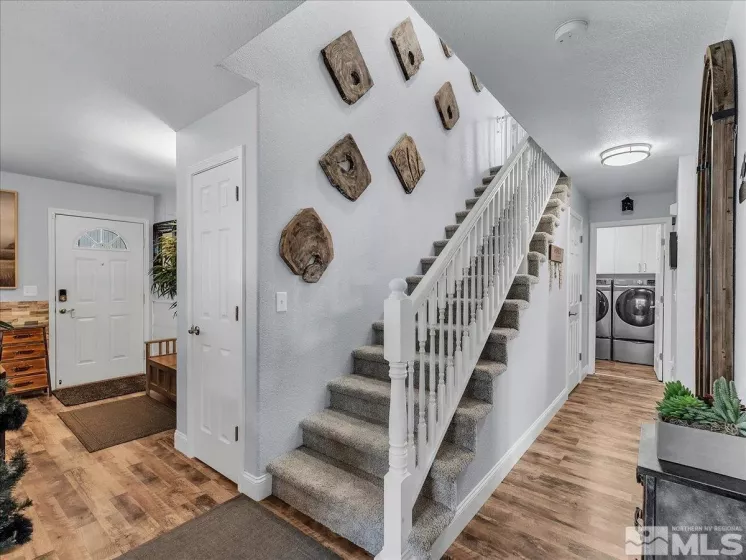 17711 Papa Bear, Reno, Nevada 89508, 4 Bedrooms Bedrooms, ,3 BathroomsBathrooms,Residential,Residential,Papa Bear,250004868