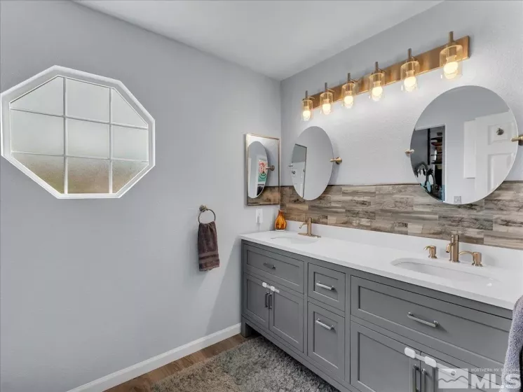 17711 Papa Bear, Reno, Nevada 89508, 4 Bedrooms Bedrooms, ,3 BathroomsBathrooms,Residential,Residential,Papa Bear,250004868