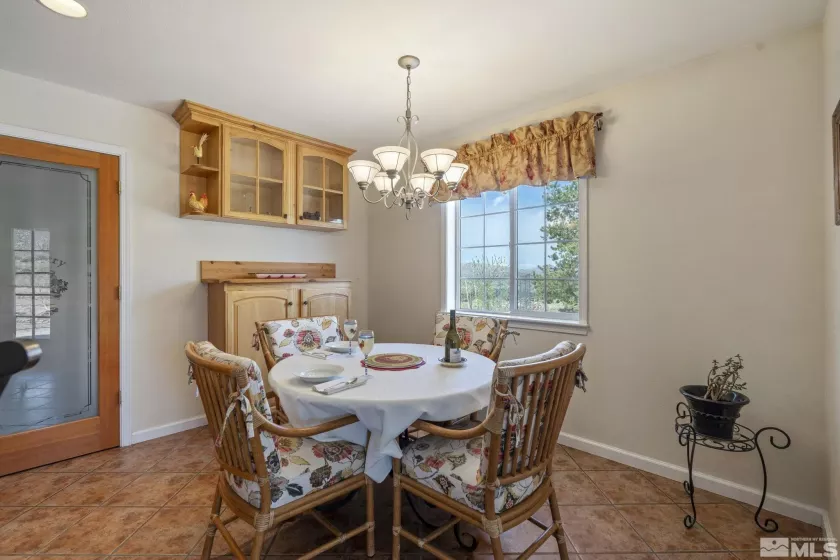 60 Horseshoe, Reno, Nevada 89508, 3 Bedrooms Bedrooms, ,2 BathroomsBathrooms,Residential,Residential,Horseshoe,250004957