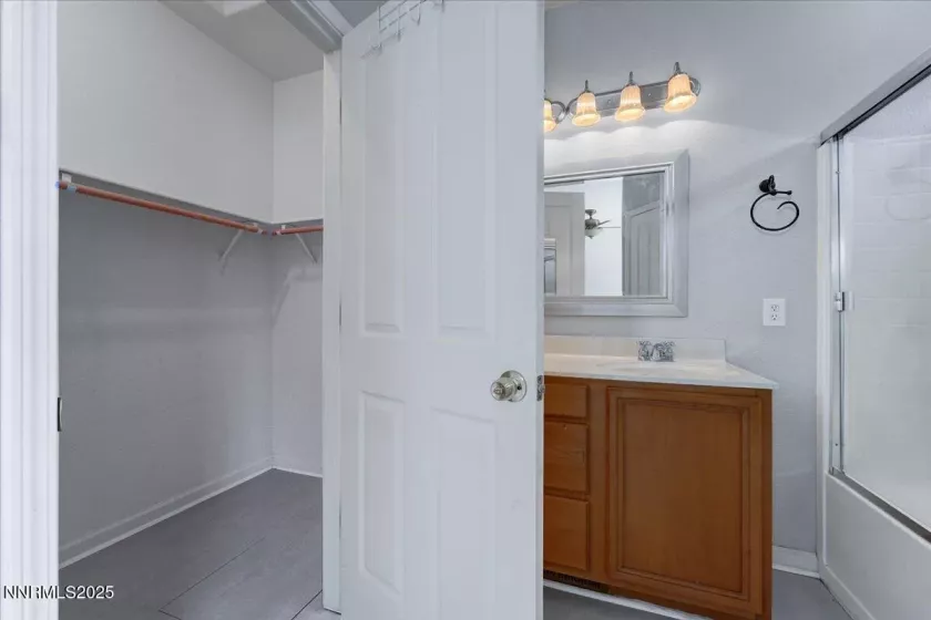5737 Sonora Pass, Sparks, Nevada 89436, 3 Bedrooms Bedrooms, ,2 BathroomsBathrooms,Residential,Residential,Sonora Pass,250050432