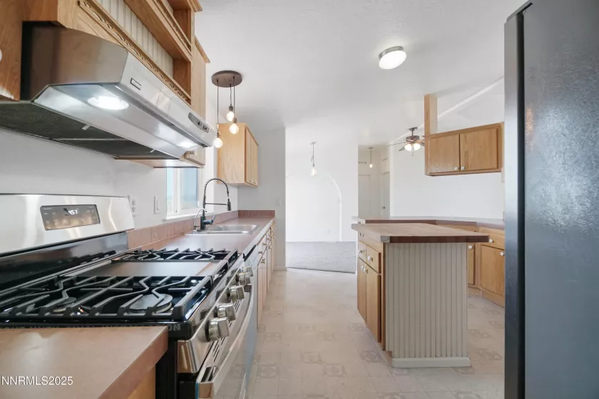 11575 Fulkerson, Fallon, Nevada 89406, 3 Bedrooms Bedrooms, ,2 BathroomsBathrooms,Residential,Residential,Fulkerson,250050435
