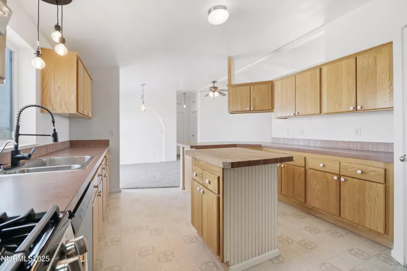 11575 Fulkerson, Fallon, Nevada 89406, 3 Bedrooms Bedrooms, ,2 BathroomsBathrooms,Residential,Residential,Fulkerson,250050435