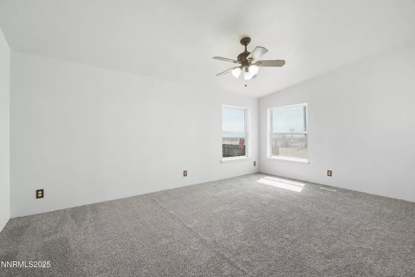 11575 Fulkerson, Fallon, Nevada 89406, 3 Bedrooms Bedrooms, ,2 BathroomsBathrooms,Residential,Residential,Fulkerson,250050435