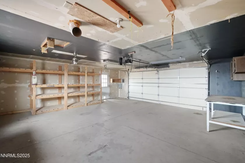 11575 Fulkerson, Fallon, Nevada 89406, 3 Bedrooms Bedrooms, ,2 BathroomsBathrooms,Residential,Residential,Fulkerson,250050435