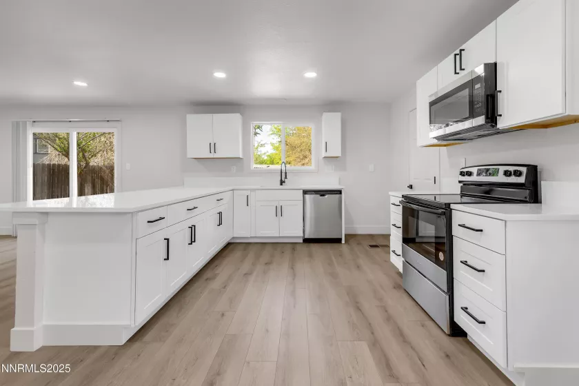 1717 Rio Tinto, Sparks, Nevada 89434, 4 Bedrooms Bedrooms, ,2 BathroomsBathrooms,Residential,Residential,Rio Tinto,250050436