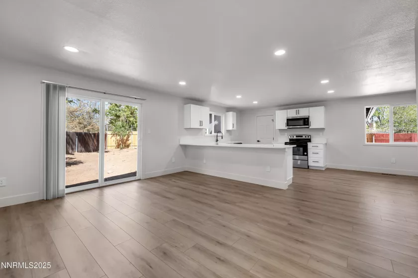 1717 Rio Tinto, Sparks, Nevada 89434, 4 Bedrooms Bedrooms, ,2 BathroomsBathrooms,Residential,Residential,Rio Tinto,250050436