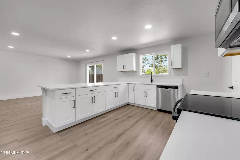 1717 Rio Tinto, Sparks, Nevada 89434, 4 Bedrooms Bedrooms, ,2 BathroomsBathrooms,Residential,Residential,Rio Tinto,250050436