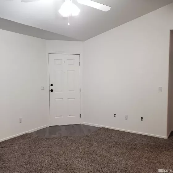 6850 Sharlands, Reno, Nevada 89523, 2 Bedrooms Bedrooms, ,2 BathroomsBathrooms,Residential Lease,Manufactured,Sharlands,250050437