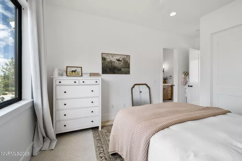 6300 Trailblazer, Reno, Nevada 89511, 5 Bedrooms Bedrooms, ,6 BathroomsBathrooms,Residential,Residential,Trailblazer,250050438