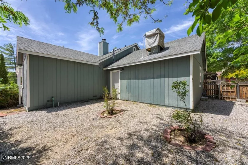 3277 Dartmouth, Carson City, Nevada 89703, 3 Bedrooms Bedrooms, ,2 BathroomsBathrooms,Residential,Residential,Dartmouth,250050440