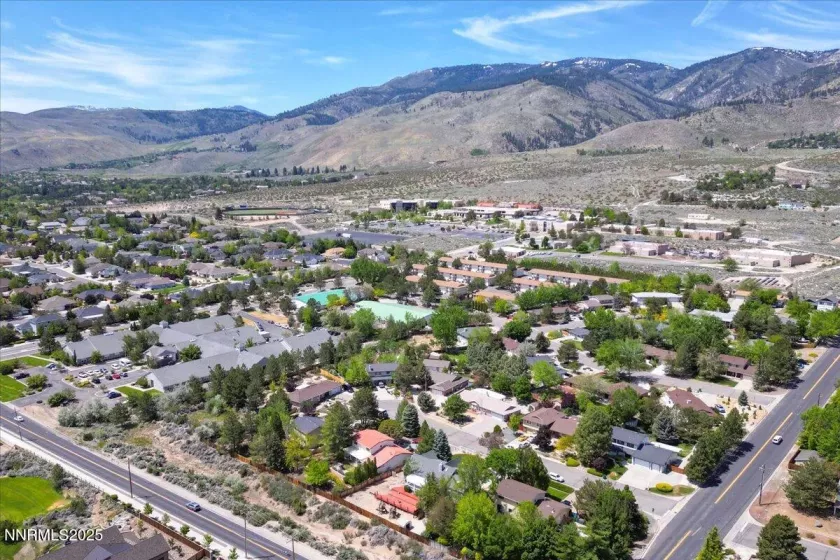 3277 Dartmouth, Carson City, Nevada 89703, 3 Bedrooms Bedrooms, ,2 BathroomsBathrooms,Residential,Residential,Dartmouth,250050440