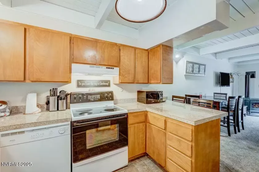 801 Northwood, Incline Village, Nevada 89451, 2 Bedrooms Bedrooms, ,2 BathroomsBathrooms,Residential,Residential,Northwood,250050444