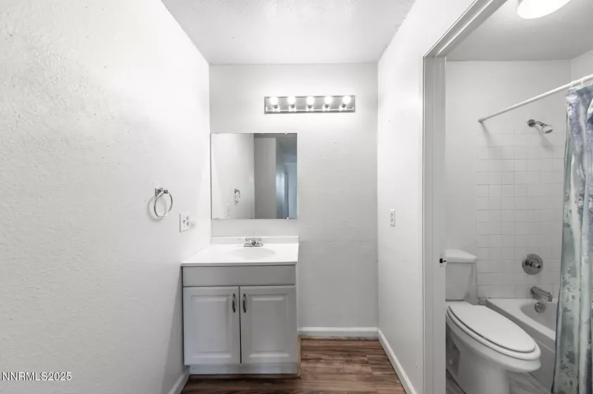 2400 Tripp, Reno, Nevada 89512, 2 Bedrooms Bedrooms, ,2 BathroomsBathrooms,Residential,Residential,Tripp,250050446
