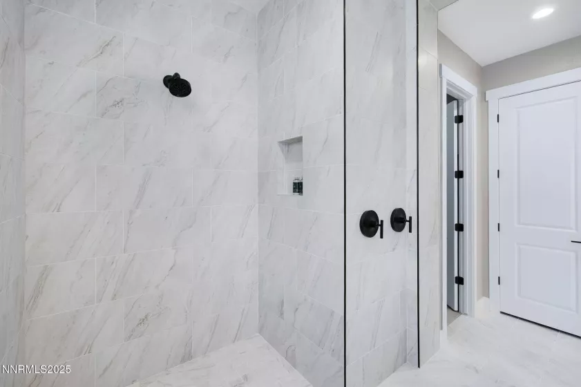 Primary shower
