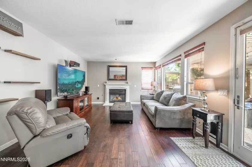 471 Shire, Reno, Nevada 89521, 4 Bedrooms Bedrooms, ,3 BathroomsBathrooms,Residential,Residential,Shire,250050448